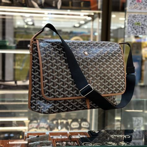 fake goyard messenger bag|goyard messenger bag men.